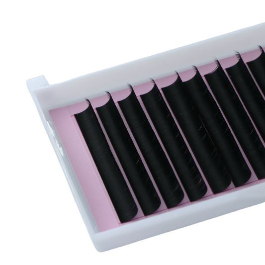 Flat lashes